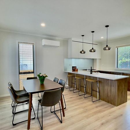 Sky Stars Brand-New Comfortable 3 & 4-Bedroom Houses Auckland Exterior foto